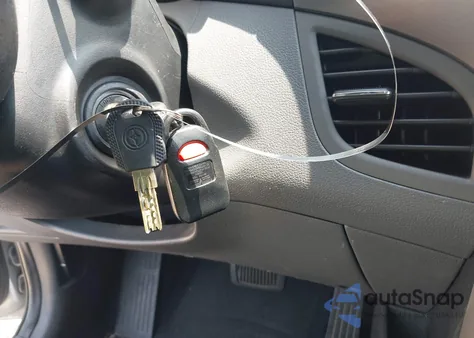 2013 Hyundai Elantra Gls z USA, uszkodzony, nr VIN 5NPDH4AE1DH223605